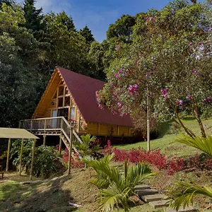 hermosa-cabana-tipo-chalet-en-santa-elena.colombiamedellinhotels.com/